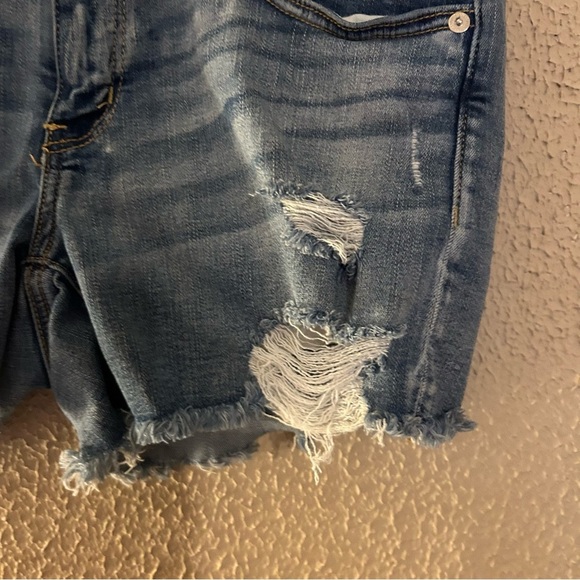American Eagle Outfitters Next Level Stretch X Distressed Jean Shorts Size 12 - Picture 8 of 10